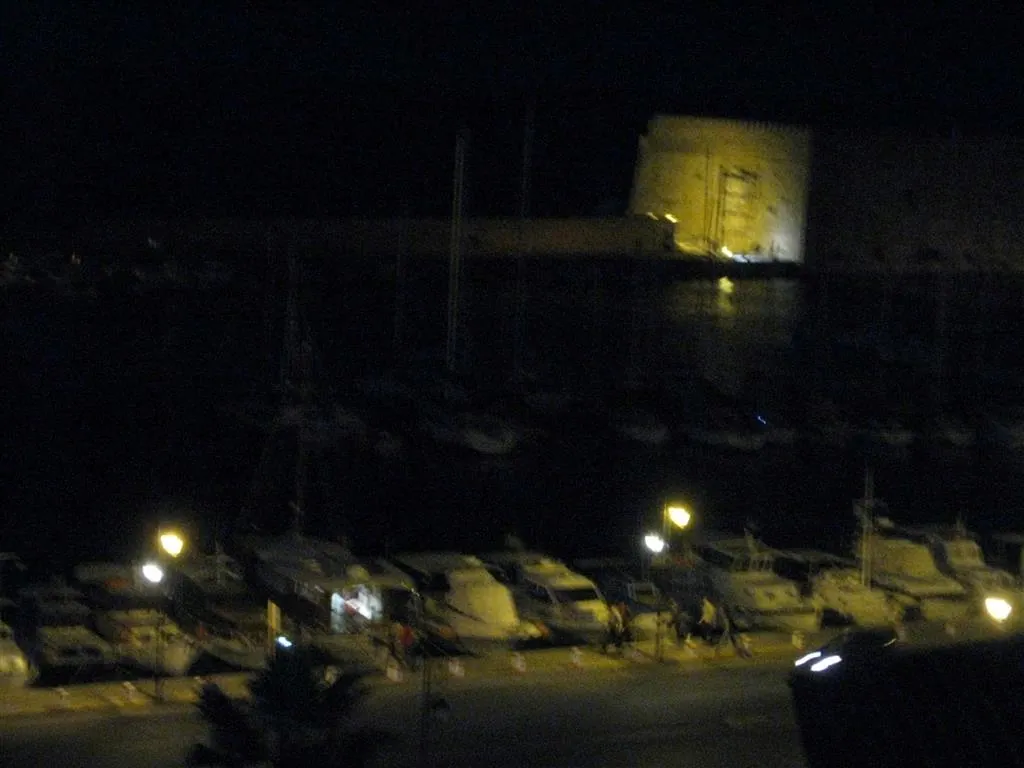 Sisi crete 136